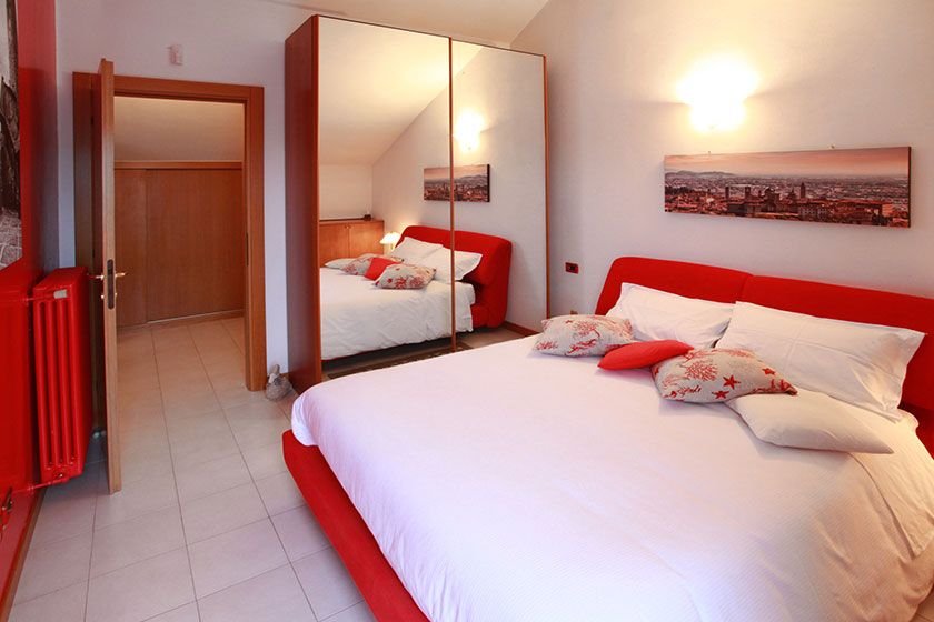 Holiday Apartment Margarita Bergamo - double bedroom